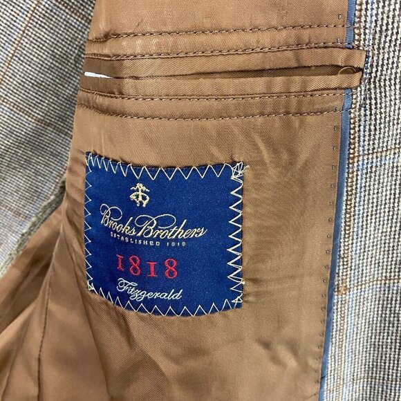 Brooks Brothers 1818 Fitzgerald 100% Wool Suit Jacket Size 44R Brown Blue Plaid - Picture 2 of 16